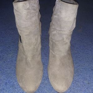 Woman's ankle boots